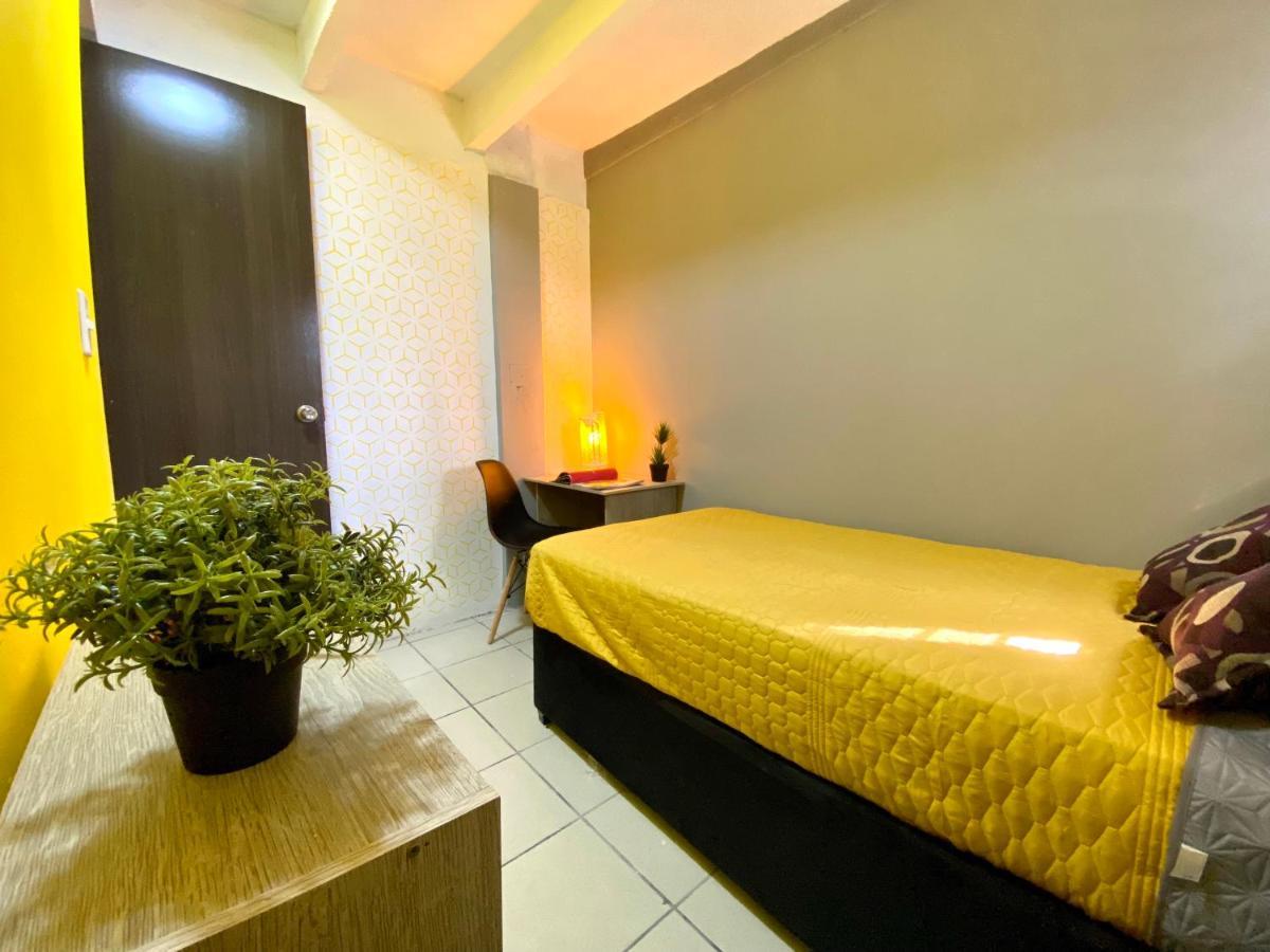 Roomies Hostel - Santa Maria La Ribera Мехіко Екстер'єр фото