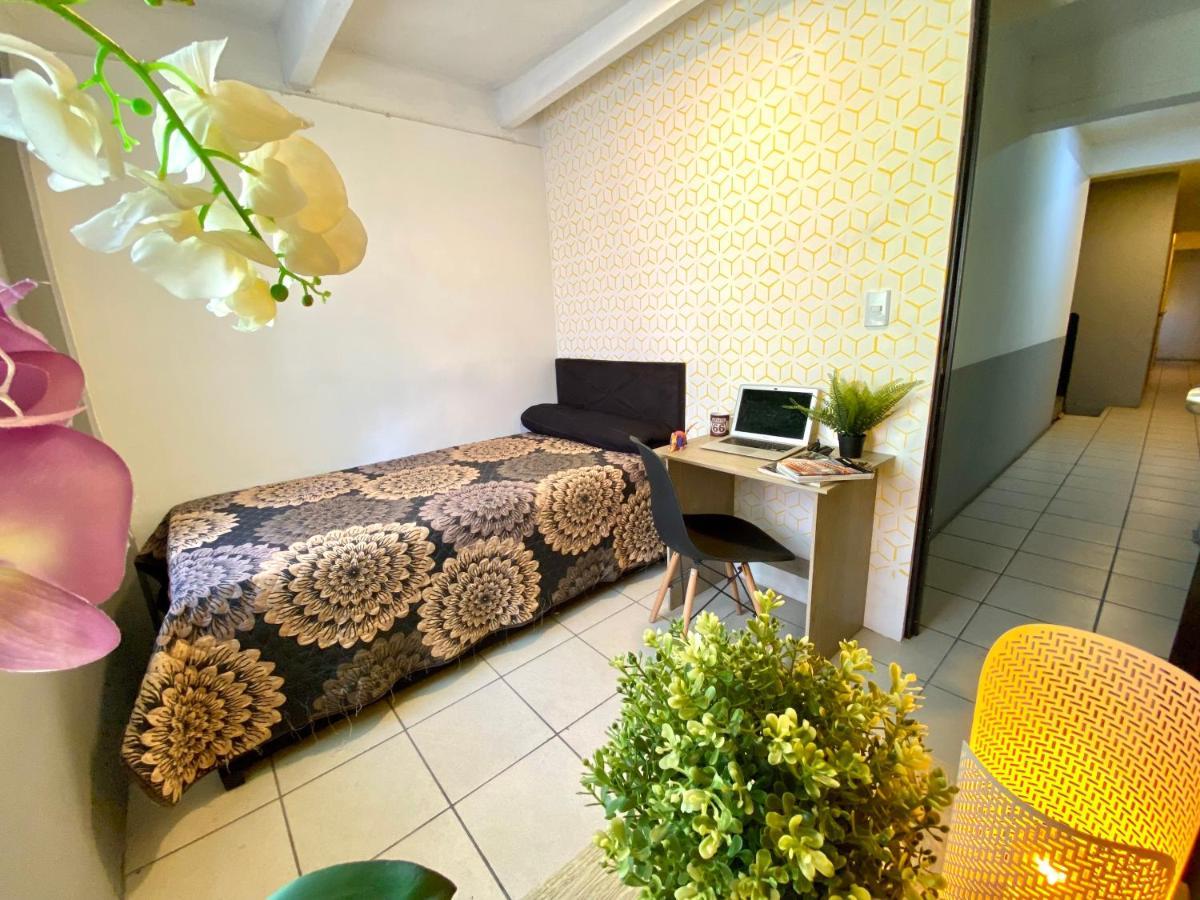 Roomies Hostel - Santa Maria La Ribera Мехіко Екстер'єр фото